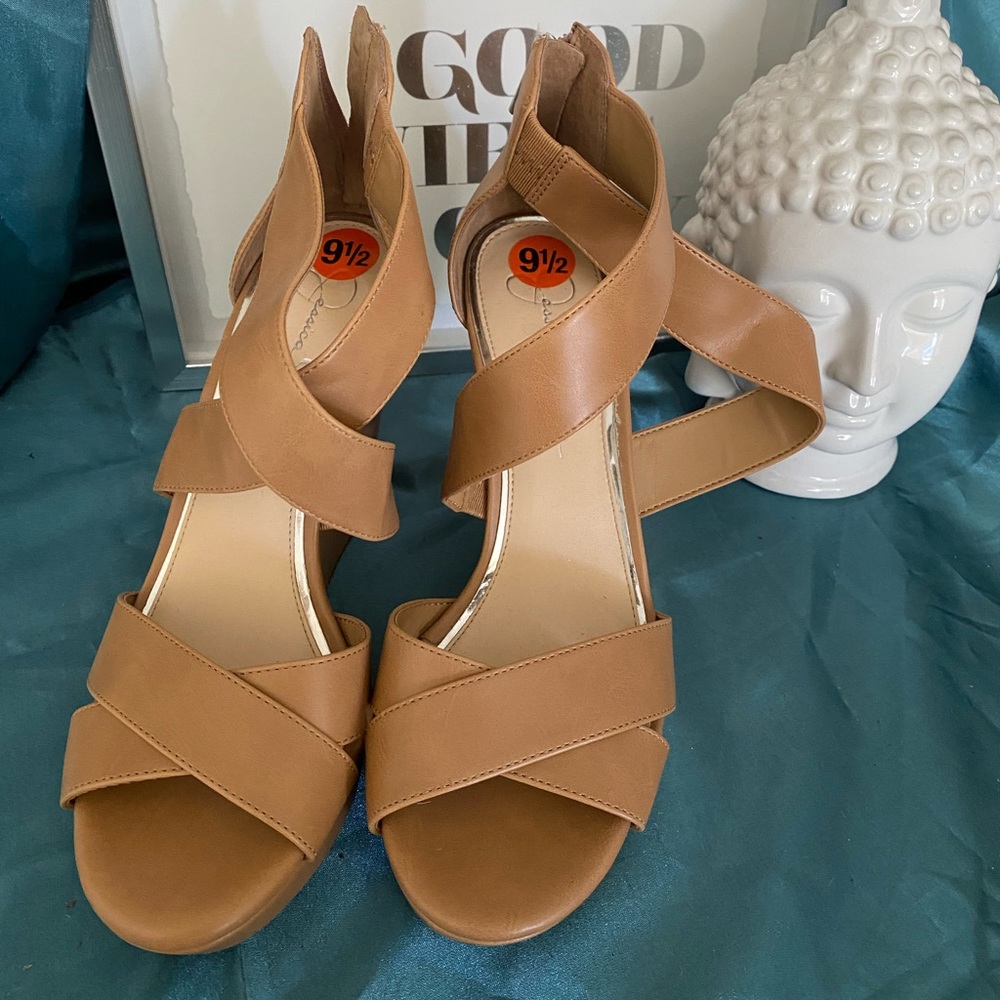 Jessica Simpson Wedges